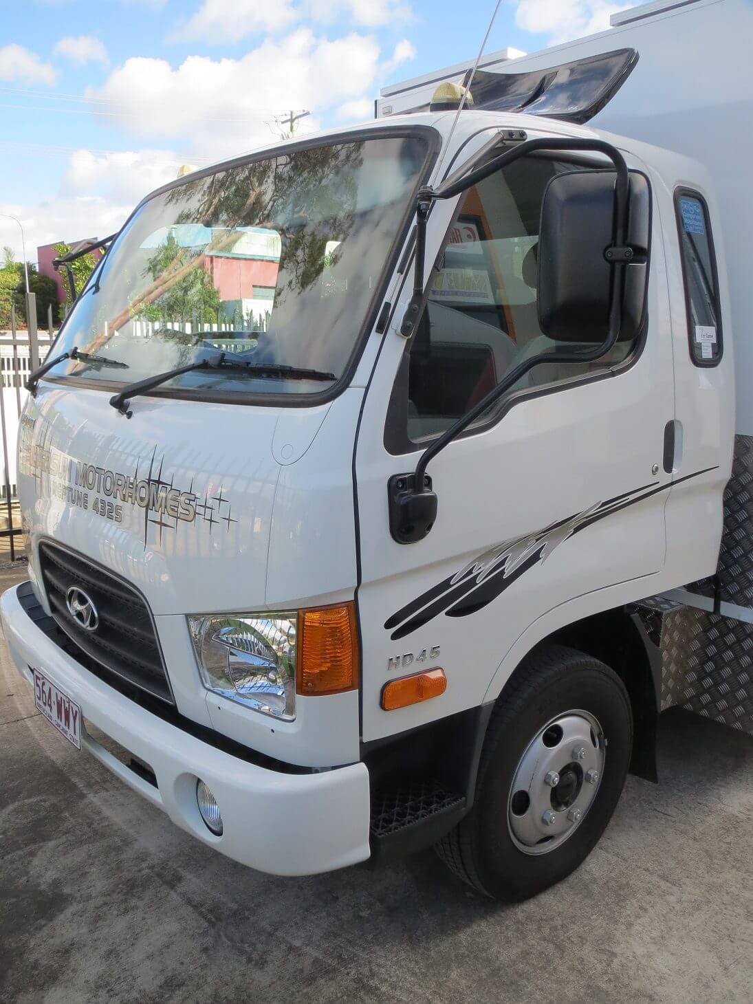 hyundai-truck-2